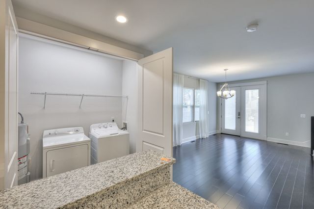 1920B 14th Ave, N, Nashville, TN 37208
