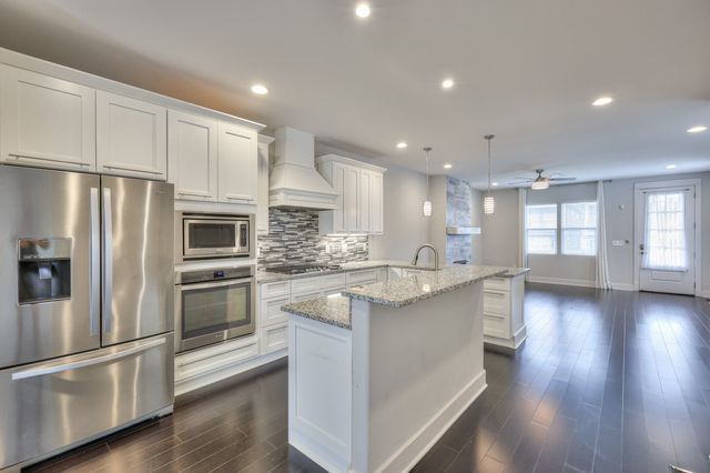 1920B 14th Ave, N, Nashville, TN 37208