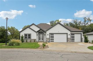 5443 N 101 Terrace, Kansas City, KS 66109