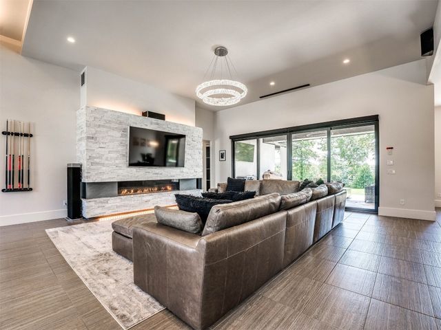 6209 Turnberry Street, Edmond, OK 73025