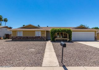 2059 E Adobe Street, Mesa, AZ 85213