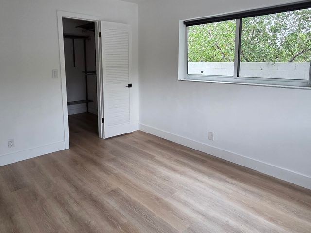 1001 SE 16th Street 7, Fort Lauderdale, FL 33316