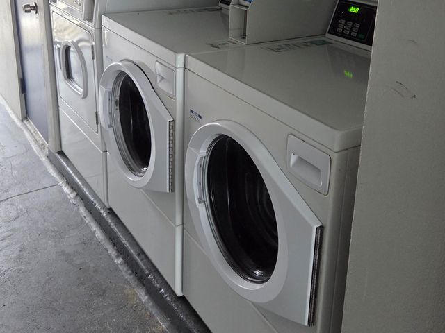 1001 SE 16th Street 7, Fort Lauderdale, FL 33316