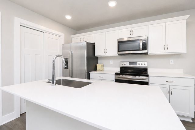 1504 NE Polk Drive, Grimes, IA 50111