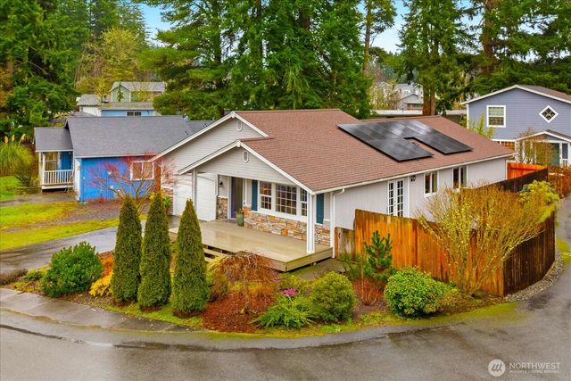 26376 Barrett Road NE, Kingston, WA 98346