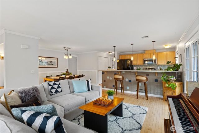 26376 Barrett Road NE, Kingston, WA 98346