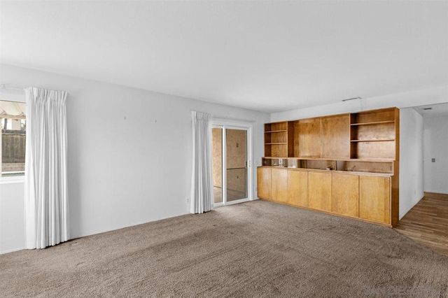 715 S Upas, Escondido, CA 92025