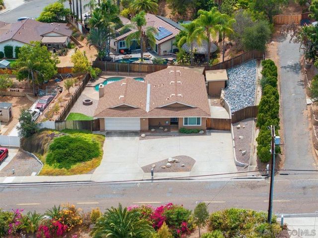 715 S Upas, Escondido, CA 92025