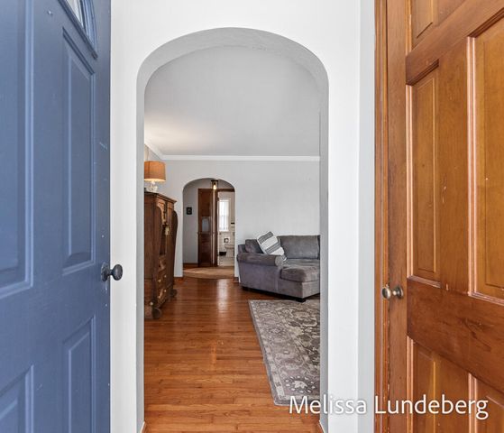 220 Barber Street, Spring Lake Vllg, MI 49456