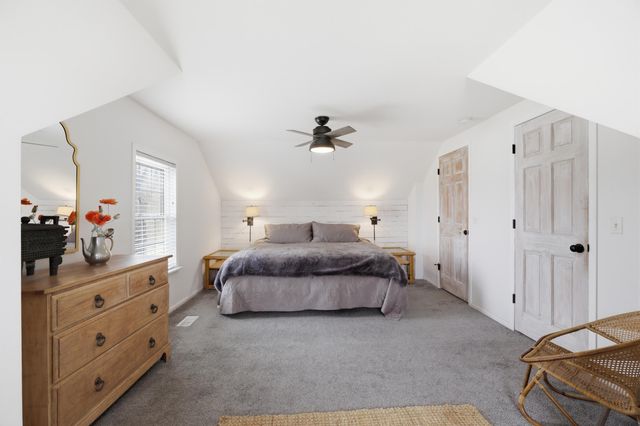 220 Barber Street, Spring Lake Vllg, MI 49456