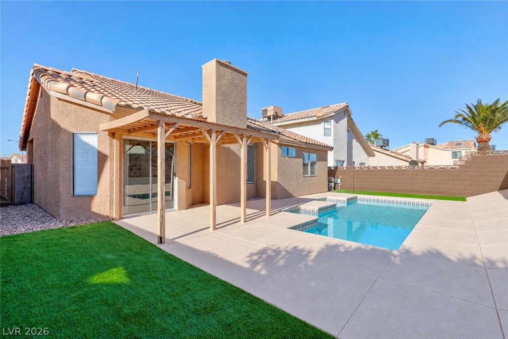 740 Rusty Spur Drive, Henderson, NV 89014 — photo 5