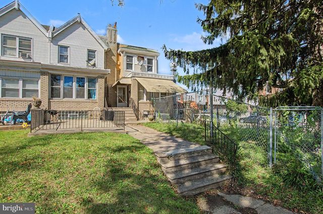 5262 E ROOSEVELT BLVD, Philadelphia, PA 19124