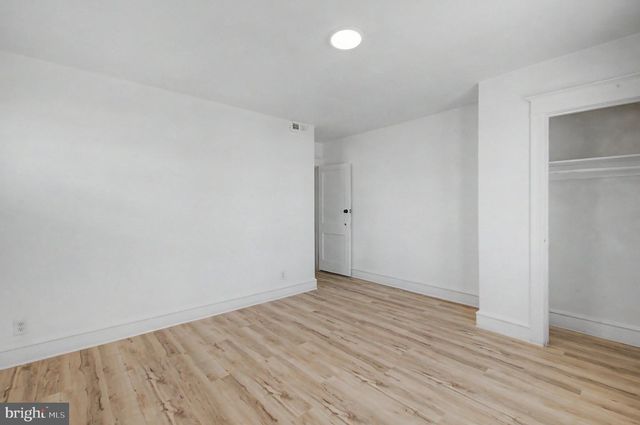5262 E ROOSEVELT BLVD, Philadelphia, PA 19124