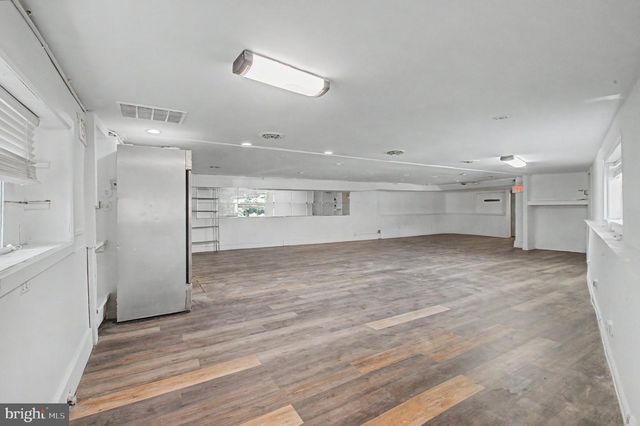 5262 E ROOSEVELT BLVD, Philadelphia, PA 19124