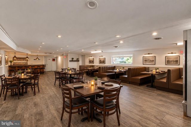 5262 E ROOSEVELT BLVD, Philadelphia, PA 19124