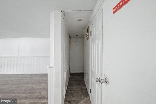 5262 E ROOSEVELT BLVD, Philadelphia, PA 19124