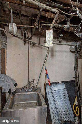 5262 E ROOSEVELT BLVD, Philadelphia, PA 19124