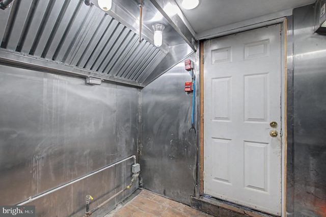 5262 E ROOSEVELT BLVD, Philadelphia, PA 19124