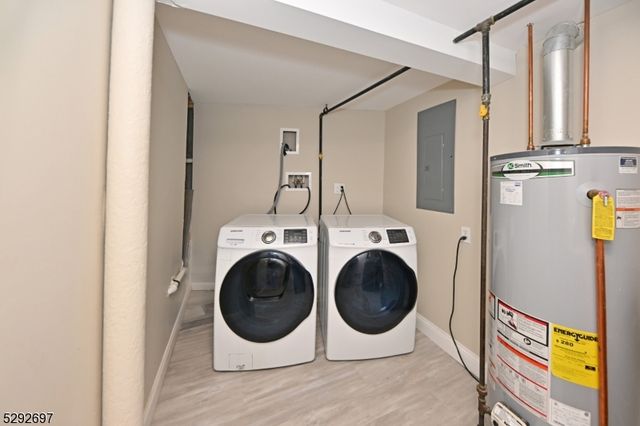 221 Lakeview Dr, Ridgewood Village, NJ 07450