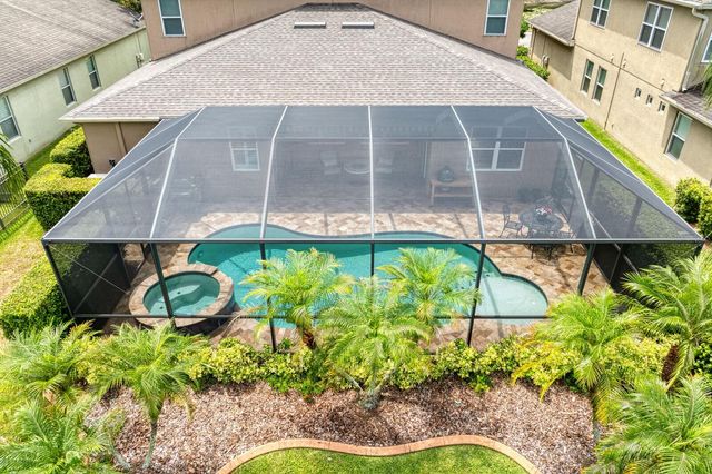 19406 BUTTERWOOD LANE, Lutz, FL 33558