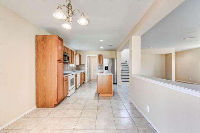 191 Beech DR, Kyle, TX 78640