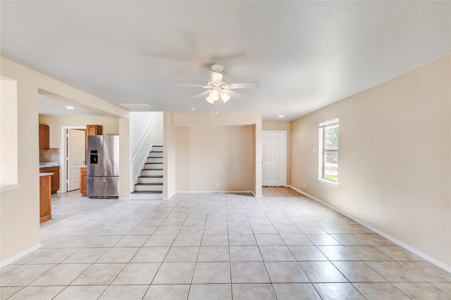 191 Beech DR, Kyle, TX 78640