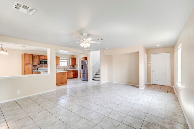 191 Beech DR, Kyle, TX 78640