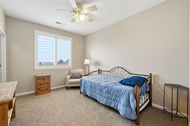 9532 Moss Hill Way, Sacramento, CA 95829