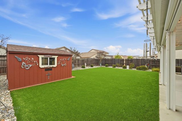 9532 Moss Hill Way, Sacramento, CA 95829