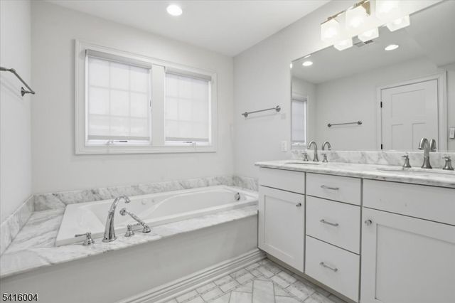 19 Ocean St A, Millburn Twp., NJ 07041