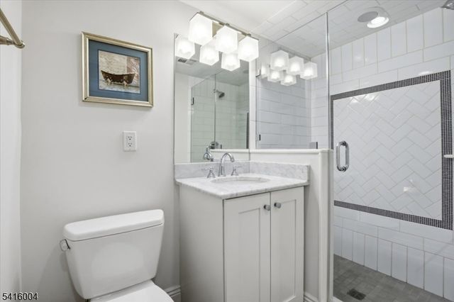 19 Ocean St A, Millburn Twp., NJ 07041