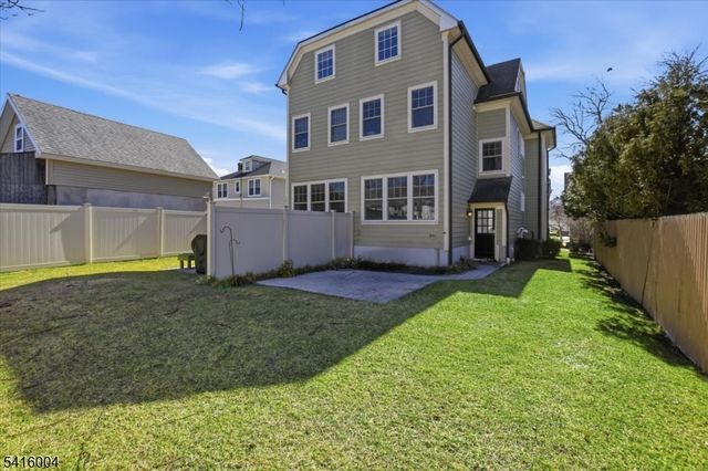 19 Ocean St A, Millburn Twp., NJ 07041