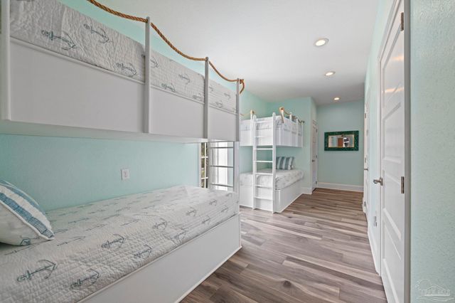 1409 Ariola Dr, Pensacola Beach, FL 32561