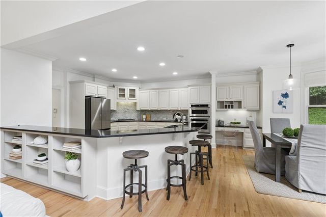 5356 Windsor Green Court SE, Mableton, GA 30126