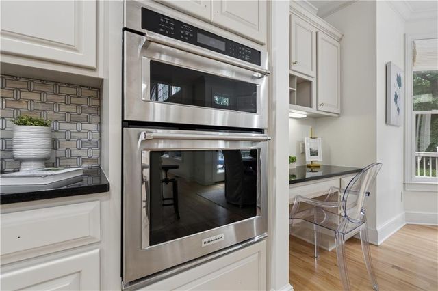5356 Windsor Green Court SE, Mableton, GA 30126
