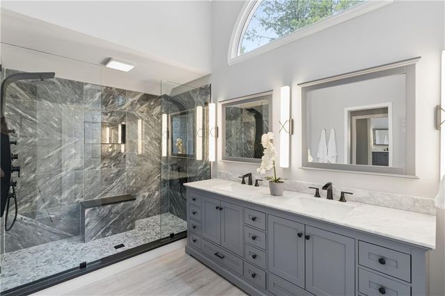 5356 Windsor Green Court SE, Mableton, GA 30126