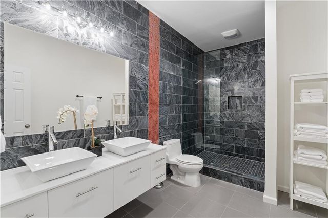 5356 Windsor Green Court SE, Mableton, GA 30126