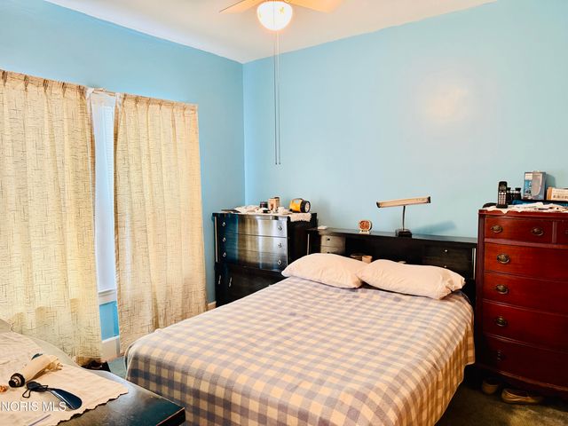 752 Hampton Avenue, Toledo, OH 43609