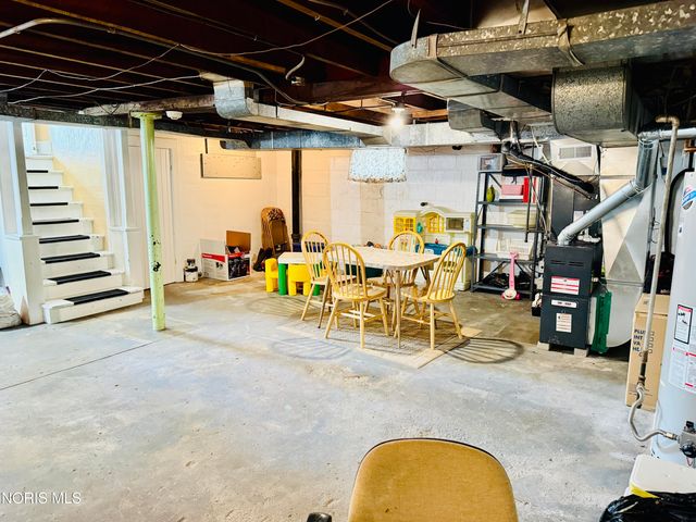 752 Hampton Avenue, Toledo, OH 43609