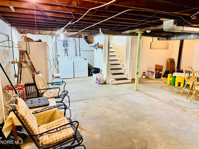 752 Hampton Avenue, Toledo, OH 43609