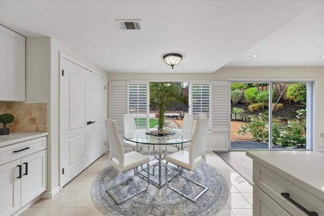 234 Laurelglen Ct, Danville, CA 94506