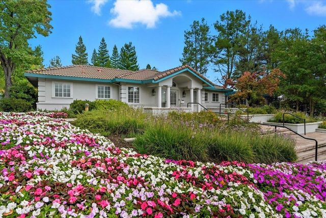 234 Laurelglen Ct, Danville, CA 94506