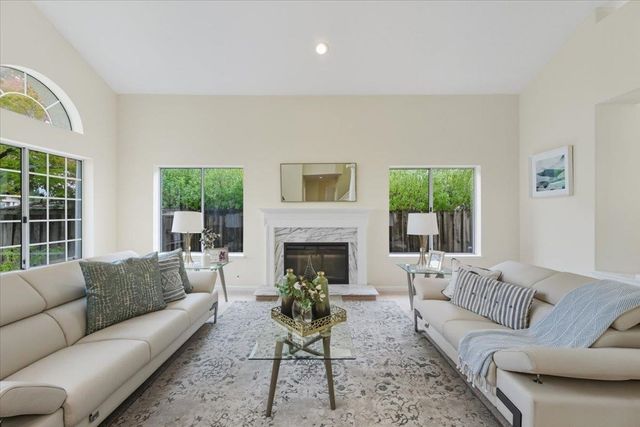 234 Laurelglen Ct, Danville, CA 94506