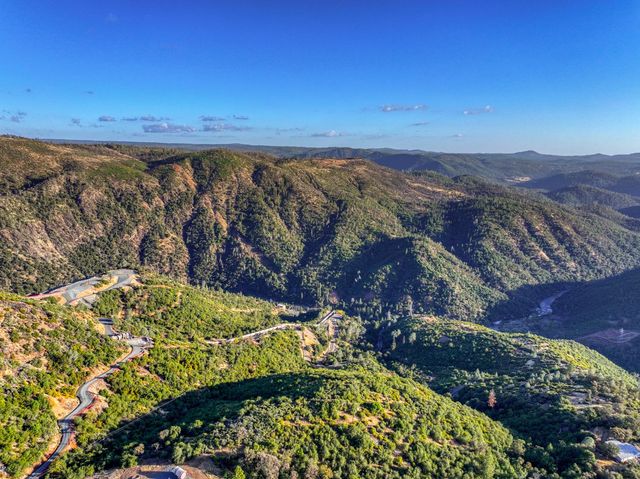 12991 Lake Francis Ext Rd, Dobbins, CA 95935