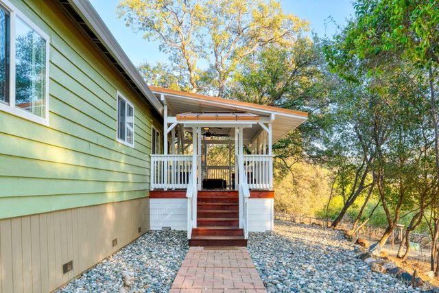 12991 Lake Francis Ext Rd, Dobbins, CA 95935