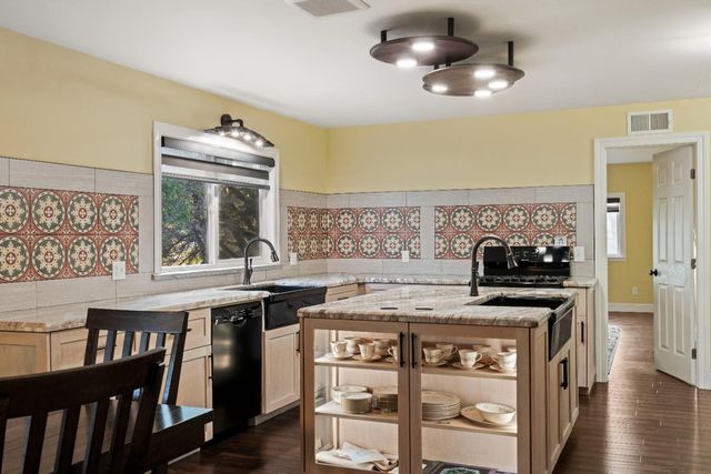 12991 Lake Francis Ext Rd, Dobbins, CA 95935