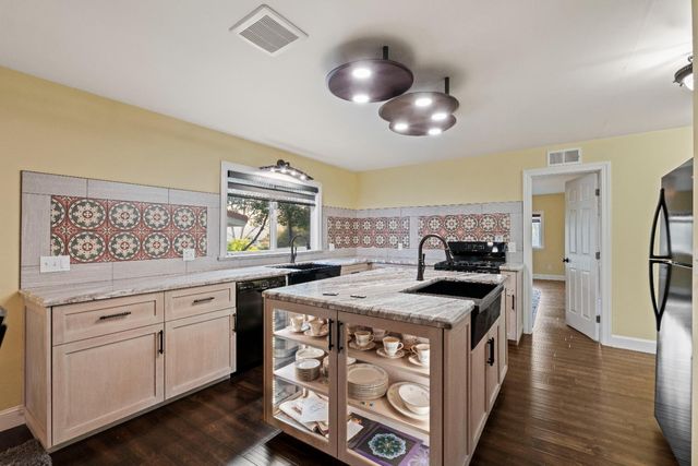 12991 Lake Francis Ext Rd, Dobbins, CA 95935