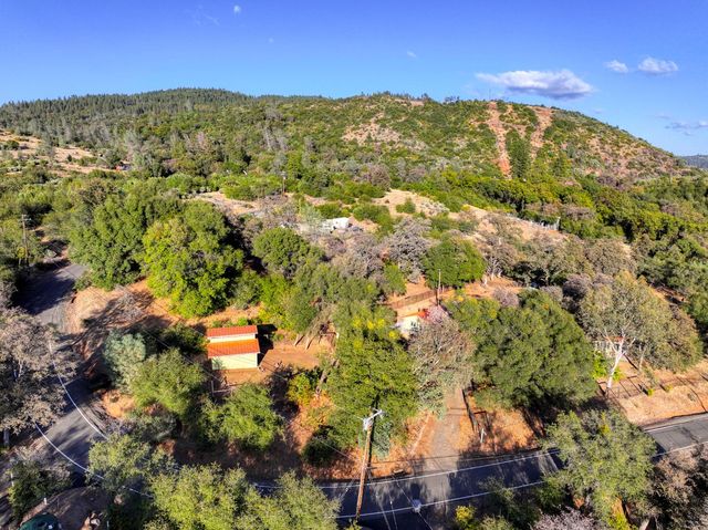 12991 Lake Francis Ext Rd, Dobbins, CA 95935