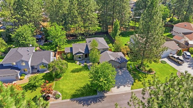 4417 E Woodglen Rd, Mead, WA 99021