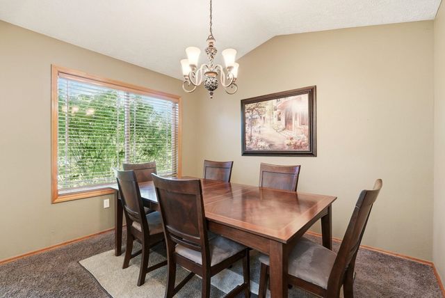 4417 E Woodglen Rd, Mead, WA 99021